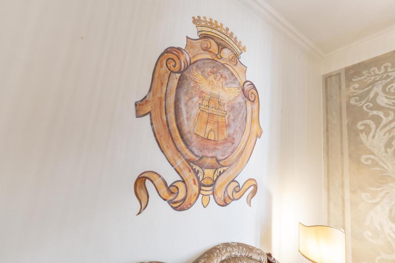 Palazzo Pamphili Lecca Di Guevara روما المظهر الخارجي الصورة
